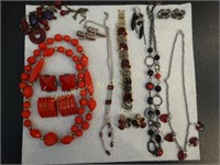 5 Necklaces,1 bracelet,6 pr clip earrings