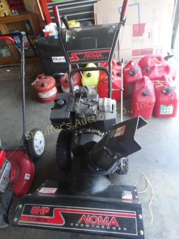 Snoma Snow thrower, 8hp, 27" wide, electric start