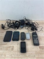 Electronic lot -phones and chargers