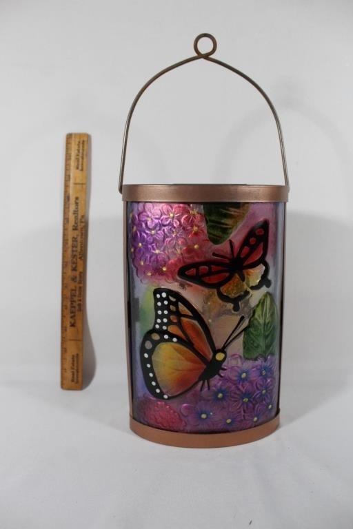 Solar style butterfly container