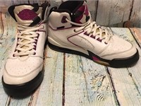 Ladies Nike Jordan’s purple and white