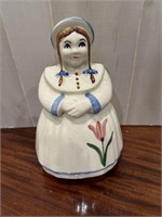 Vintage Shawnee Pottery (Dutch girl cookie jar)