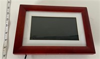 Electronic picture frame