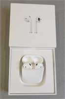 Apple Airpods With Charging Case