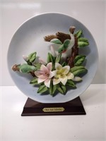 Main Aisle Ceramic Humming Bird Plate w/ Stand