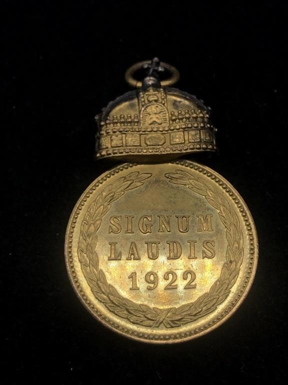 POST WW1 KINGDOM OF HUNGARY SIGNUM LAUDIS MEDAL