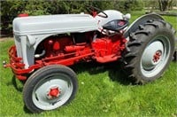 1948-8N Ford tractor - VG condition, runs well