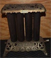 103B: Antique Gas Heater