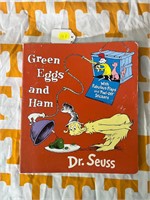 Dr Seuss Green Eggs and Ham book