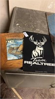 Realtree Sign and Turkey Picture