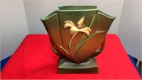 Roseville Pottery Brown/Green Zephyr Lily Fan