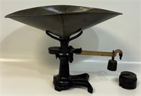 AWESOME ANTIQUE CAST SHOP SCALE W WEIGHTS