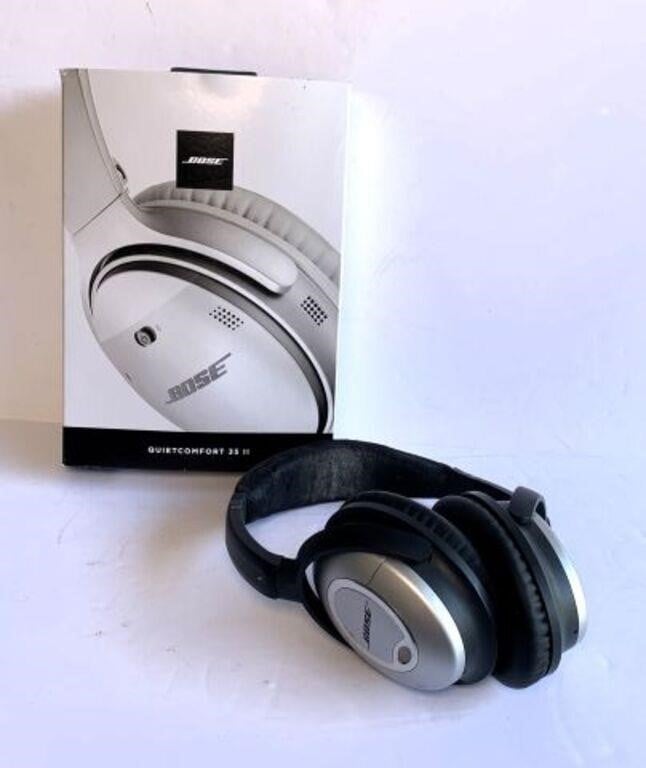 Bose Quite Comfort 35II Headphones in