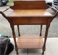 Cute Wooden Wash Stand