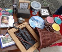 Table Top Lot of Items