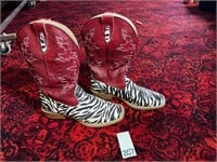 Women's Size 8 Roper Zebra Print Boots