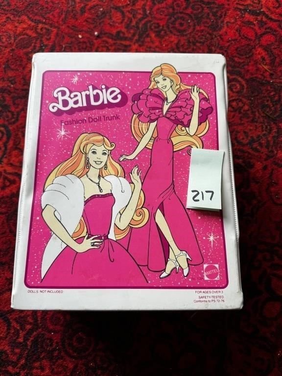 Vintage Barbie Case & Barbie Dolls