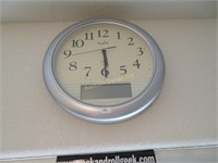 TopiX Wall Clock, radio controlled