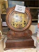 E Ingraham & Co Bristol Conn Antique Clock