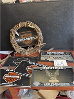 Harley Davidson wreath and license plates