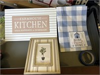 farmhouse kitchen sign wood, placemat and