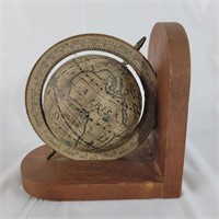 Spinning globe bookend