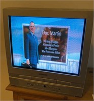 Magnavox 20" TV with Built In DVD Player