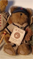 6”, 7”, 9” Group of 4 Boyd’s Collectors Bears.