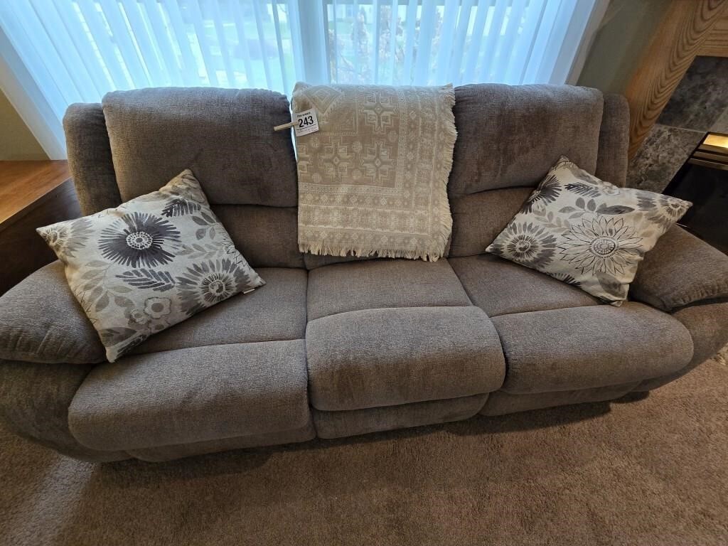 Reclining couch 88" w w/ pillows & throws