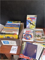 VTG Nintendo empty game boxes and pamphlets