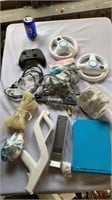 Nintendo Wii, Controls, Chargers, ands more