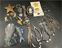 Vintage jewelry lot including some unusual pieces