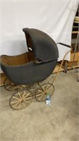 WICKER BABY CARRIAGE BUGGY STROLLER ANTIQUE