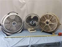 3 fans 2 wind machine, one Panasonic