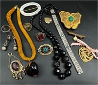 Vintage/antique jewelry lot included art deco/more