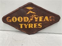 Original Good Year tyre sgn approx