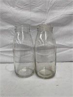 2 x genuine quart oil bottles
