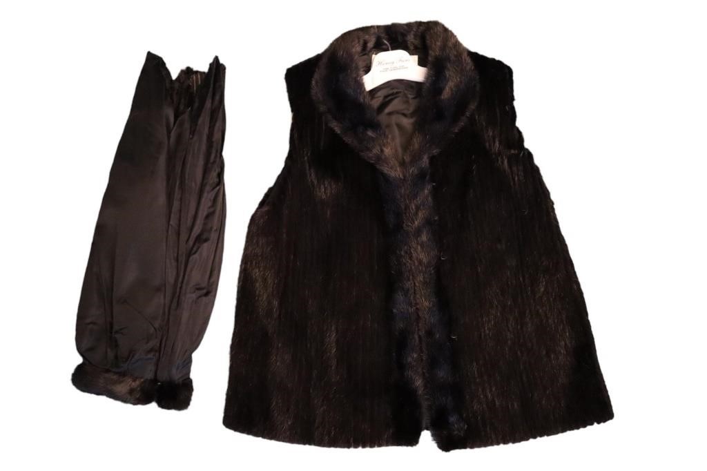Vola's Fur Vest w/ Sleeves SzL