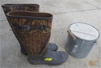 Size 12 men's waterproof boots and bucket