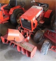 Non running Case 224 hydrive garden tractor with