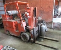 Allis Chalmers model ACC 100 CL PS fork truck.