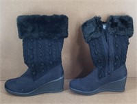 NEW Ladies Black Wedge Boots Size 8