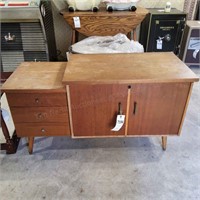 Lane Cedar chest Mid century 2 drawers