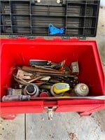 STACK ON TOOL BOX/MISC TOOLS