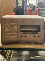 2 Vintage Tube Radios