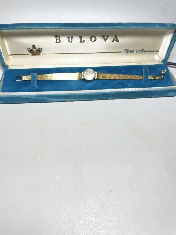 Omega Solid 14K Ladies Watch w/ 1/3 CTTW