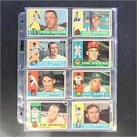 1960 Topps Baseball Cards 30+ different in 9 sleev