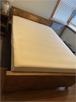 Wood double bed