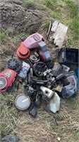 COLLECTION OF PUSH LAWNMOWER ENGINE PARTS