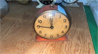 Vintage -Gilbert -metal - windup - alarm clock